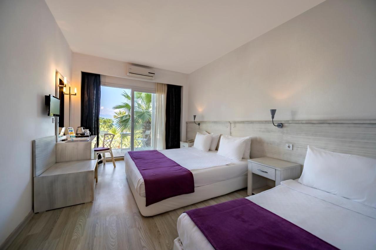 Charm Beach Hotel Akyarlar Exterior photo