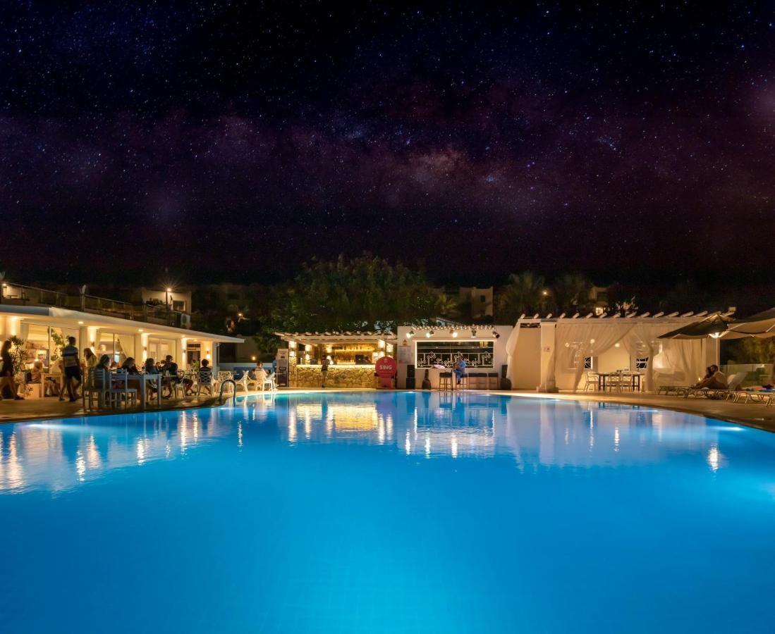 Charm Beach Hotel Akyarlar Exterior photo
